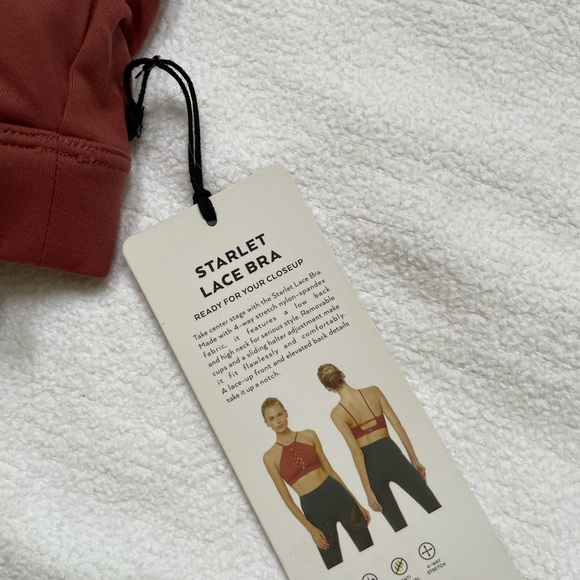 Alo Yoga Sports Bra Size S NWT - Picture 2 of 4